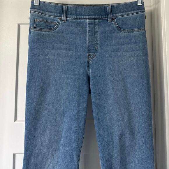 Spanx Shaping EveryWear Flare Jeans Pull On Denim Blue Size L *EUC - Picture 9 of 13